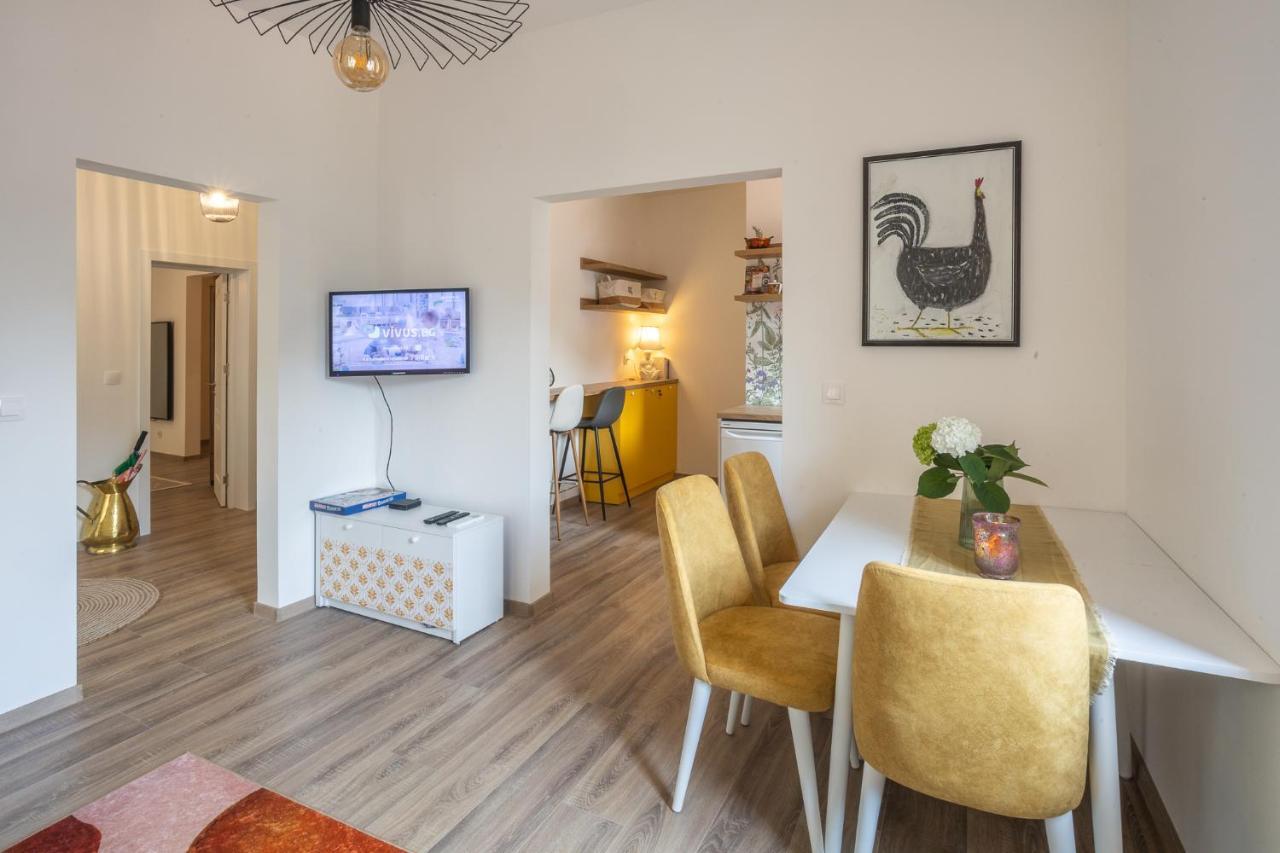 Linden House - A Lovely Apartment In Central Varna Exterior foto